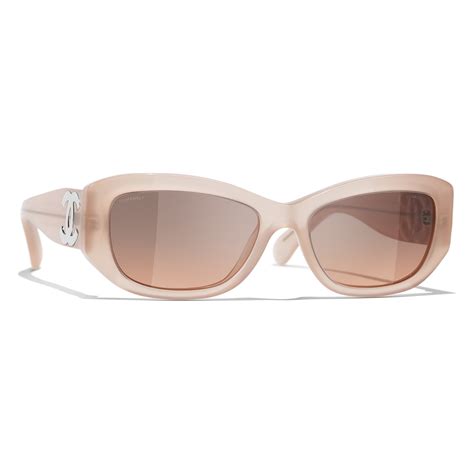 chanel signature rectangle sunglasses|chanel sunglasses gradient lens.